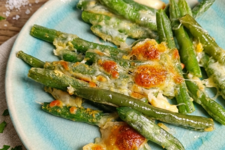 cheesy Baked Green Bean