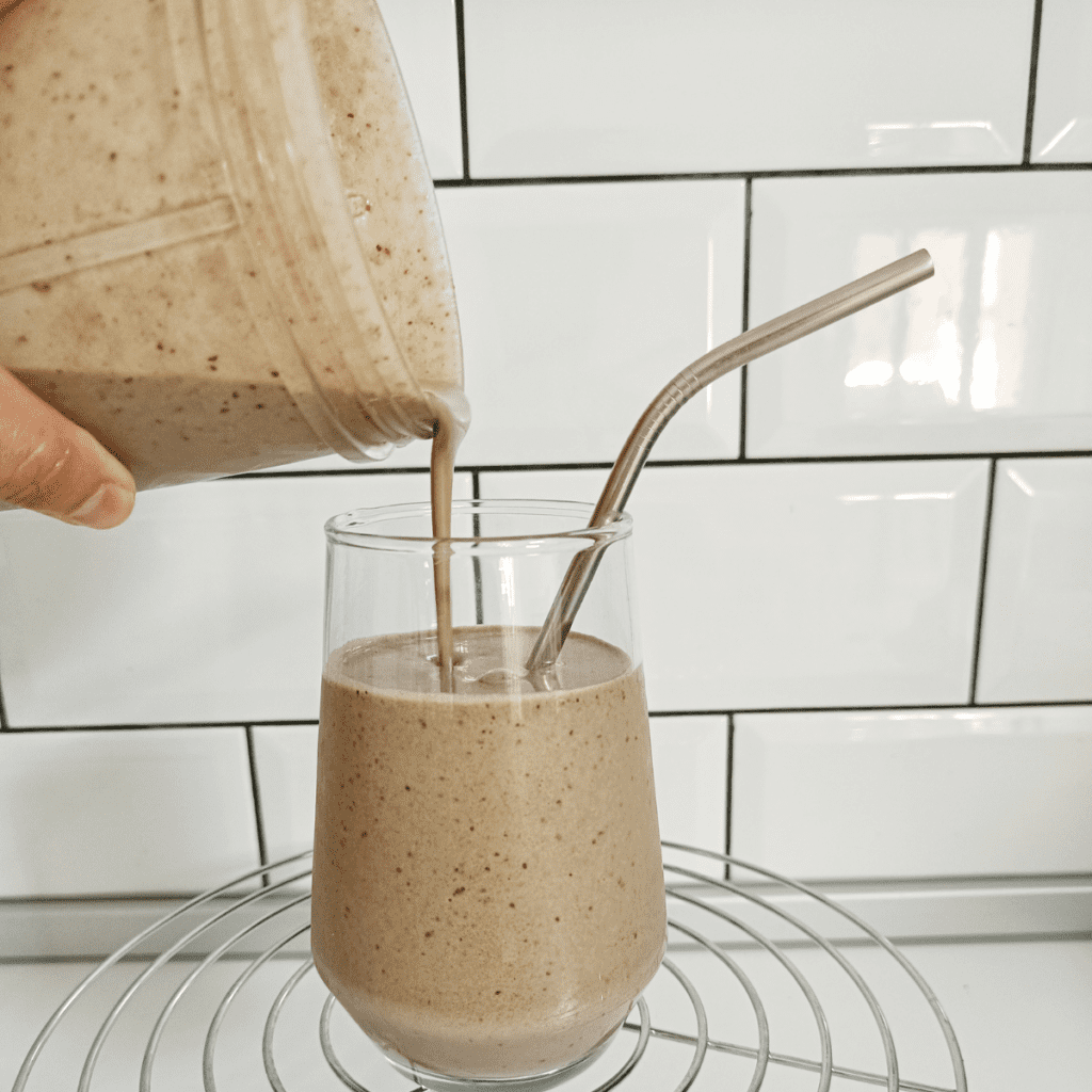 Cherry Spinach Kefir Smoothie